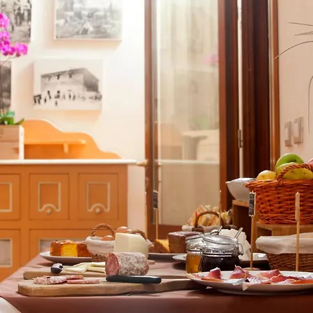 Le Cascatelle Di Bed & Breakfast 3*
